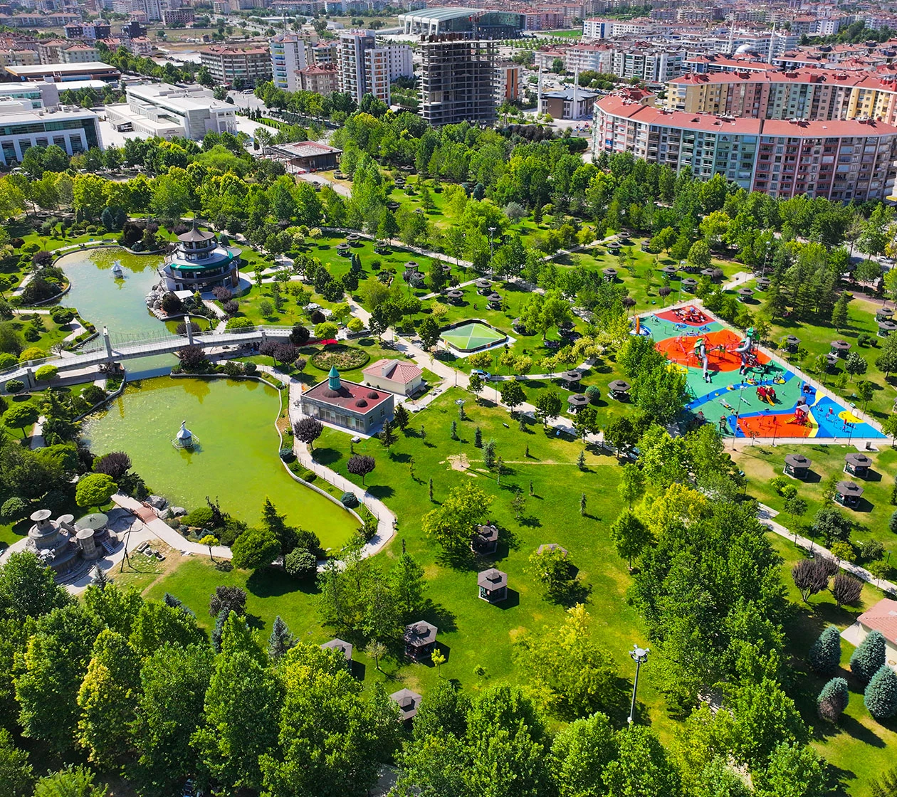 Adalet Parkı