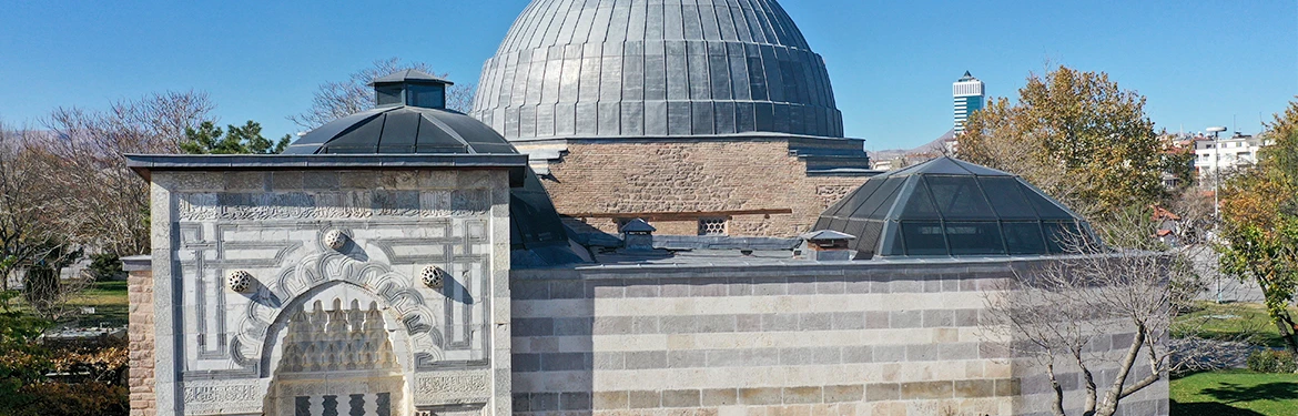 Konya Çini Eserler Müzesi (Karatay Medresesi)